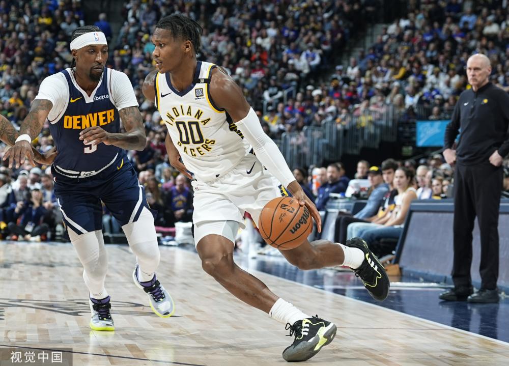 脚精准长传 脚精准长传